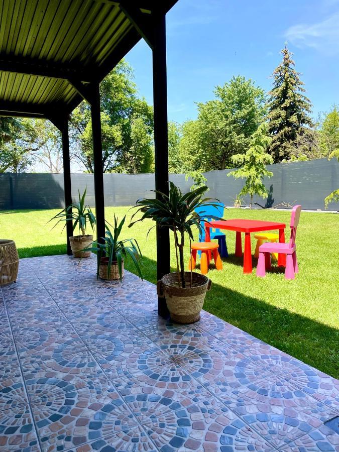 Thermal Apartmanok Raday 4 - Zendaya Hajdúszoboszló Екстериор снимка